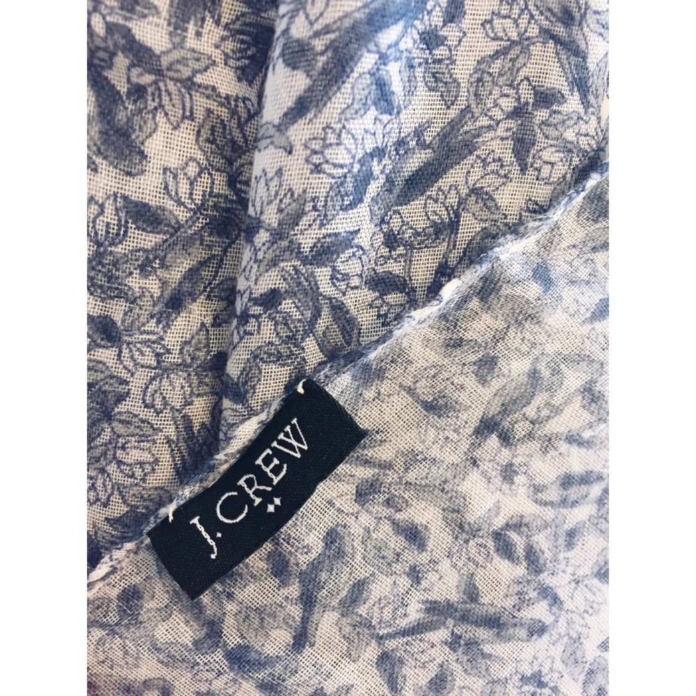 NEVER WORN J. Crew Blue Bird Print Scarf
